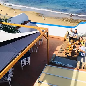 https://hitide-hostel.in-canary-islands.com